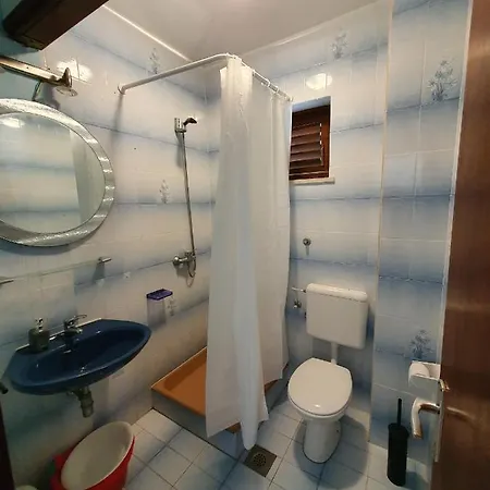 Apartment Aenona Sunny
