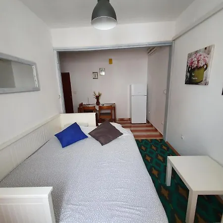 Aenona Sunny Apartman Vrsi