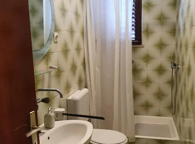 Aenona Sunny Apartment