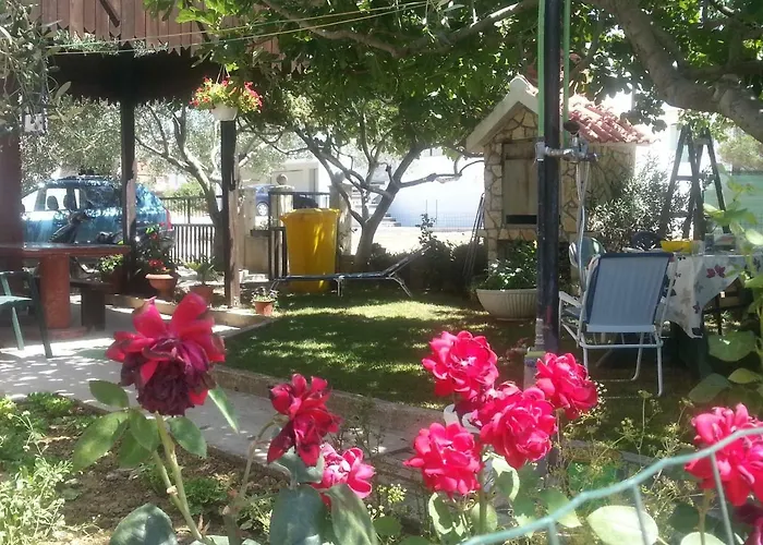 Aenona Sunny Apartment